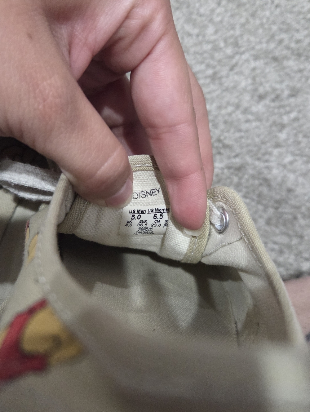 Vans - Picture 3 of 3